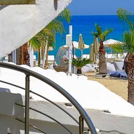 Hotel Cocoon